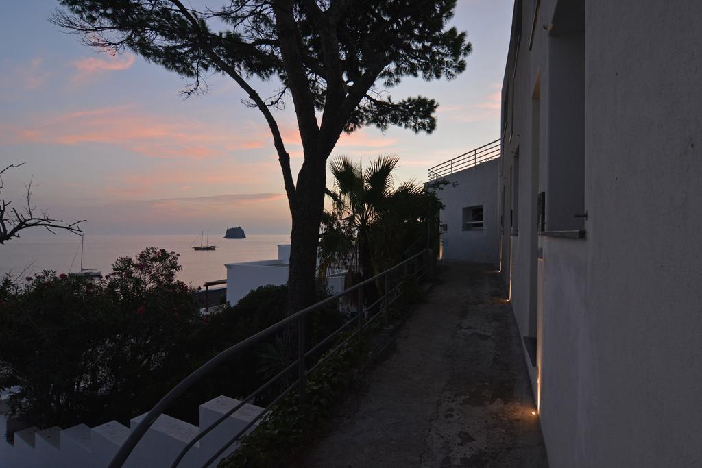 Il Gabbiano Relais In Stromboli Exterior foto