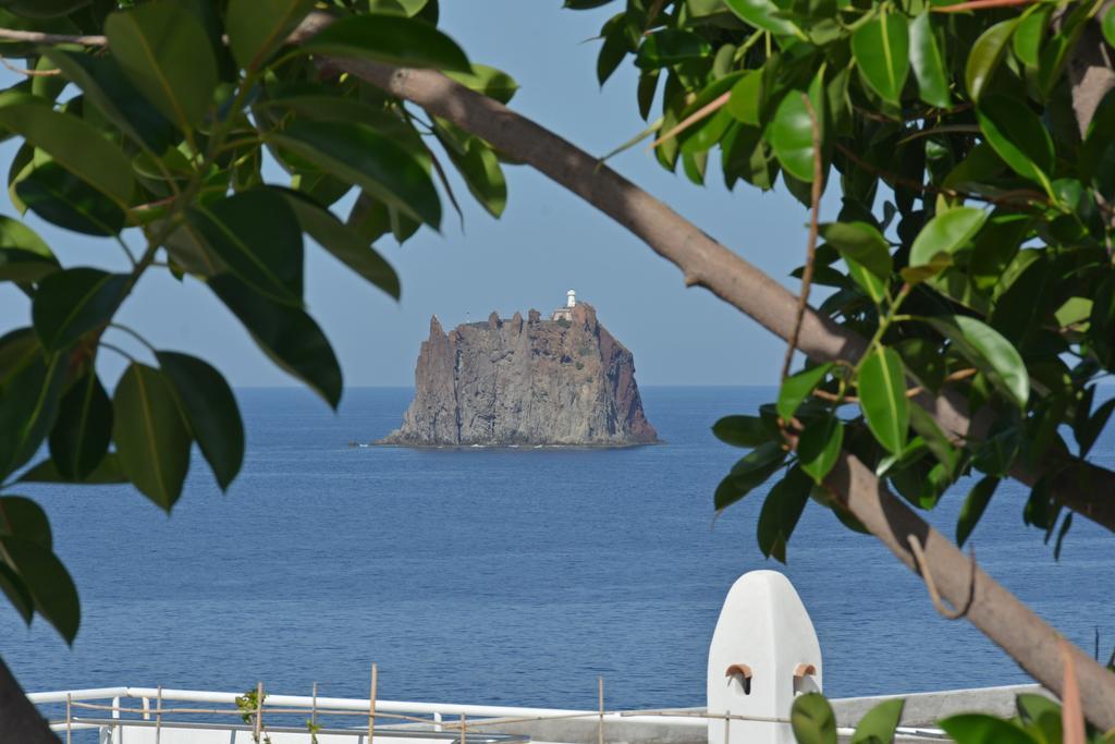 Il Gabbiano Relais In Stromboli Exterior foto